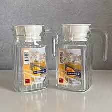 JUGS